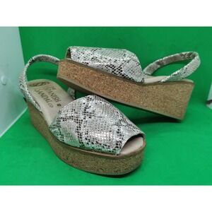Spanish Sandal Co Gold Snake Print Casual Wedge Heel Sandal Shoe Size 9.5/ 40